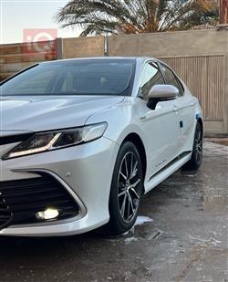 تۆیۆتا کامری